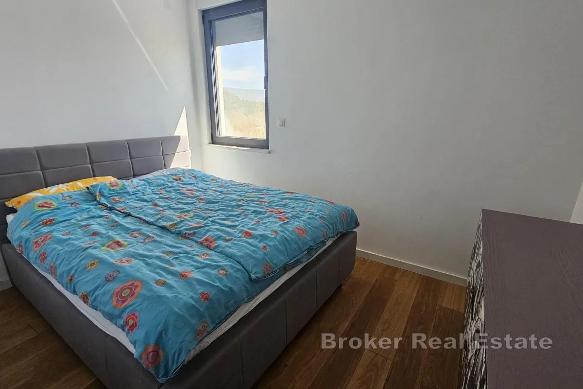 luksuzni penthouse s panoramskim pogledom na more - slika 9