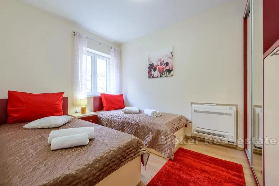 luksuzna kamena villa za najam - slika 15