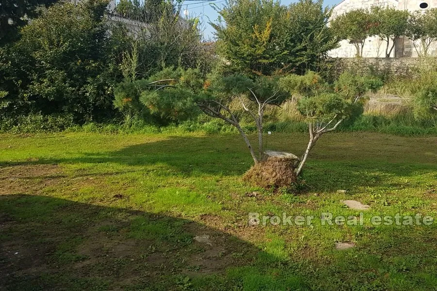 građevinsko zemljište, drugi red od mora - slika 3