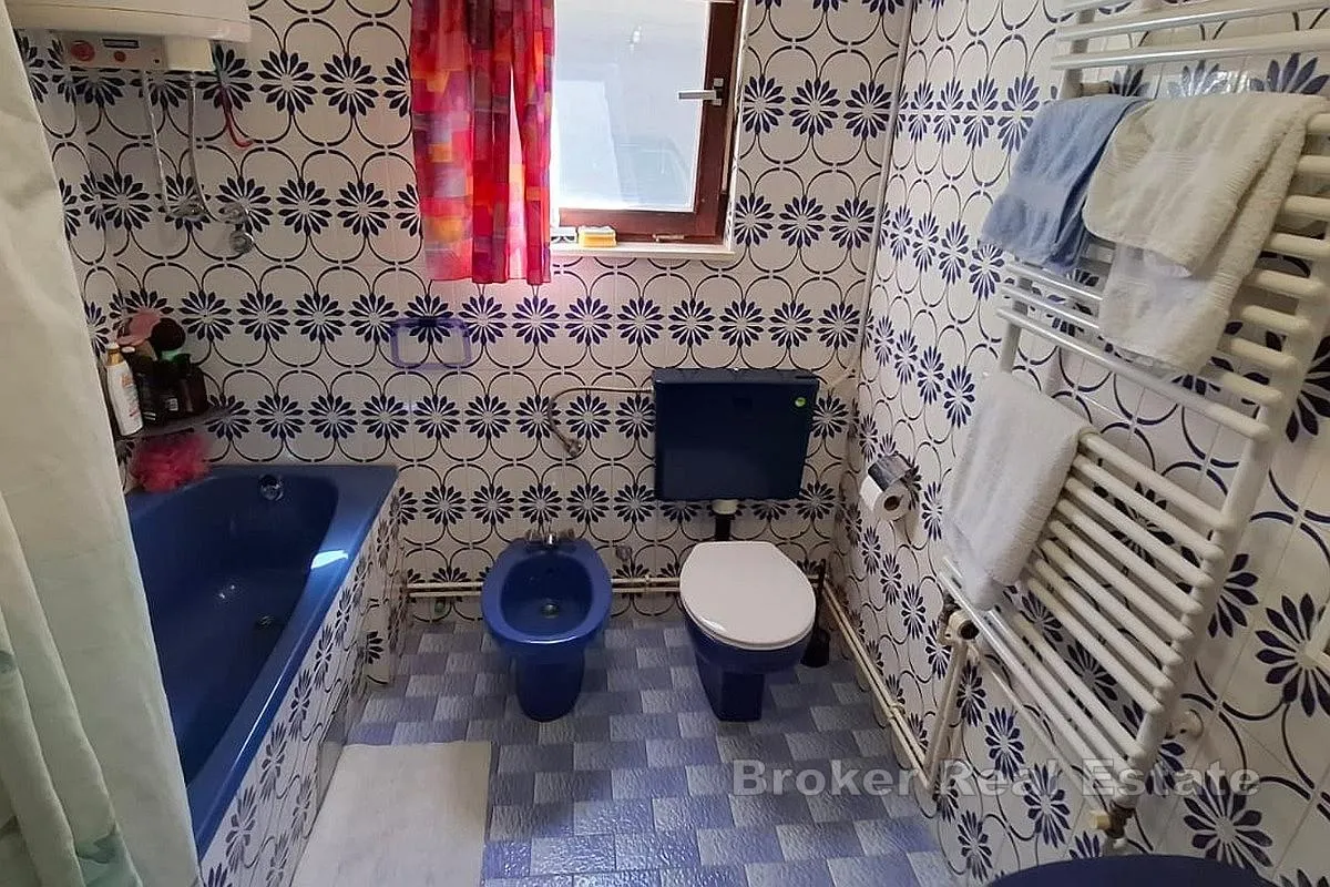 apartmanska kuća na vrhunskoj lokaciji s pogledom na more - slika 8