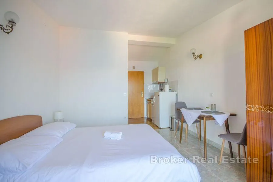 apartmanska kuća s otvorenim pogledom na more - slika 13