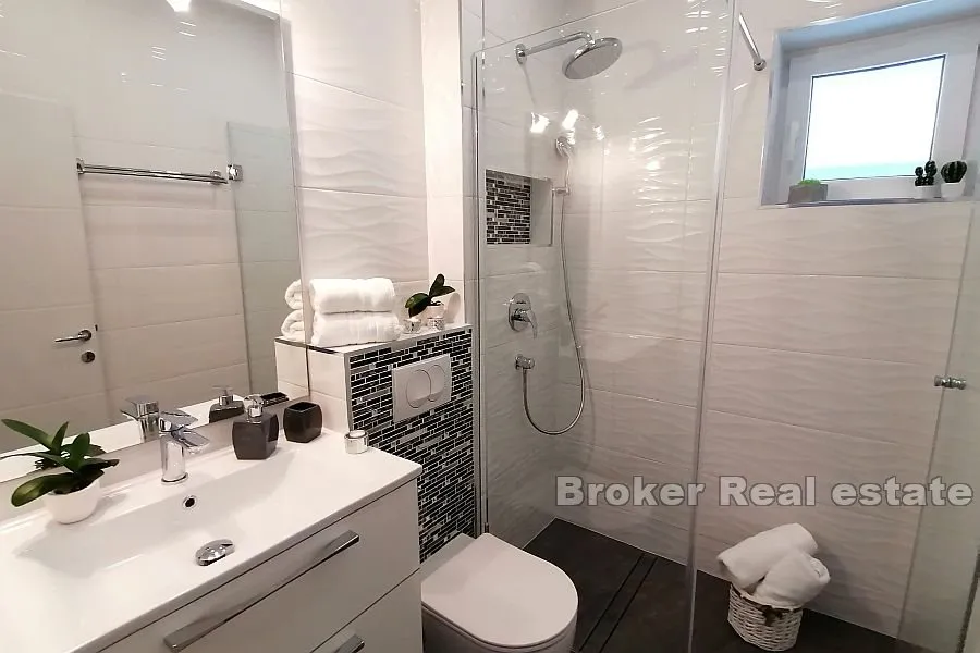 apartmanska kuća s pogledom na more - slika 15