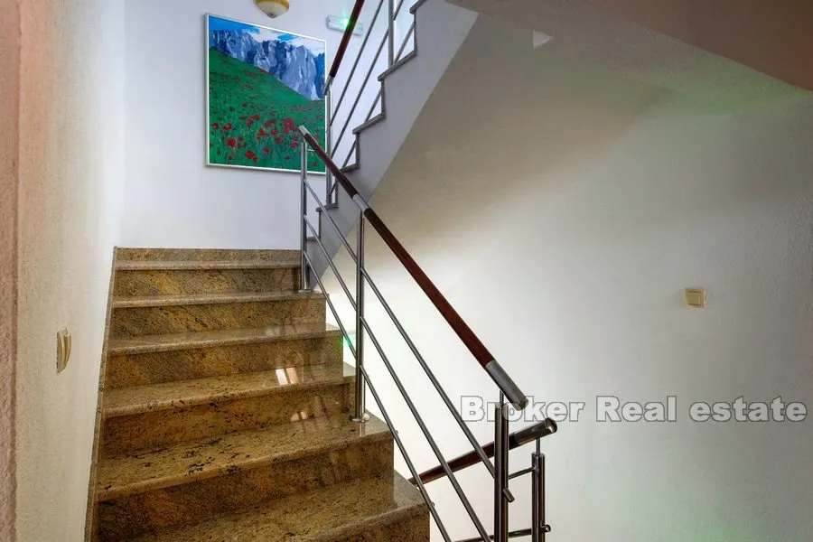 drvenik, apartmanska kuća s pogledom na more - slika 13