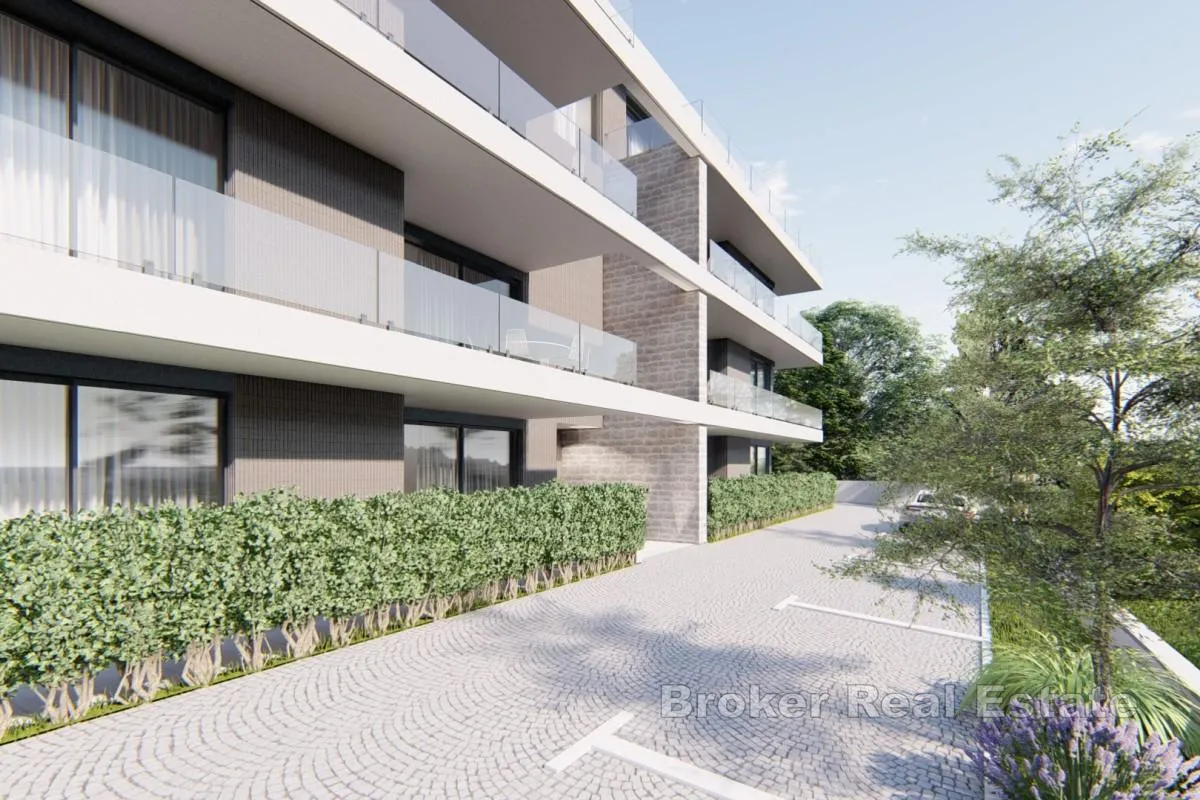 moderan dvosoban apartman s pogledom na more - slika 2