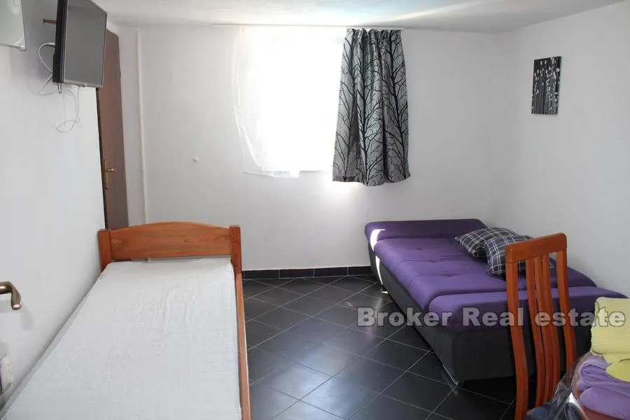 apartmanska kuća s pogledom na more - slika 13