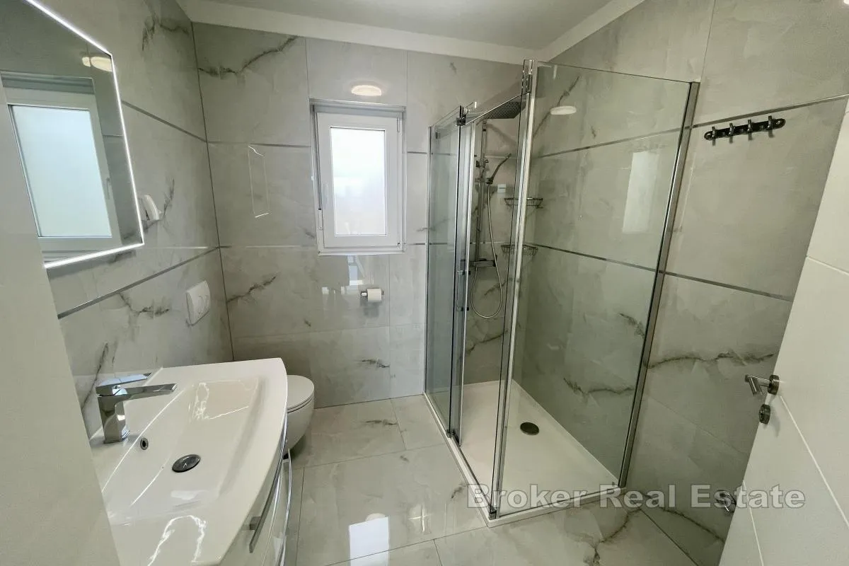 apartman s pogledom na more - slika 10