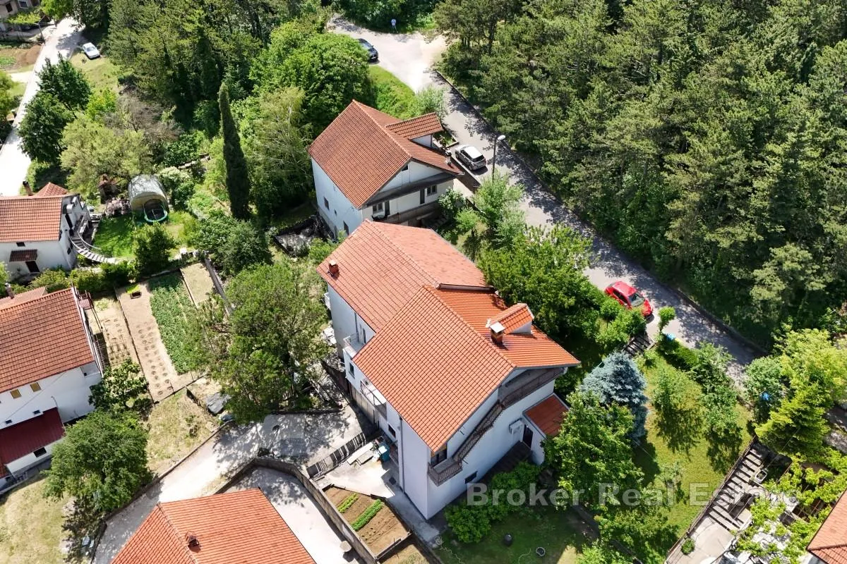 kuća u prirodi - slika 2