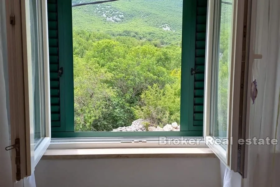 kuća s bazenom - slika 9