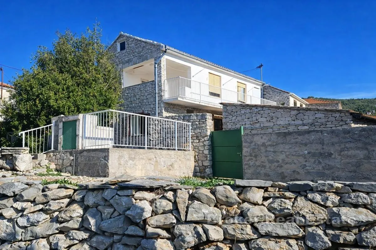 kuća s pogledom na more - slika 2