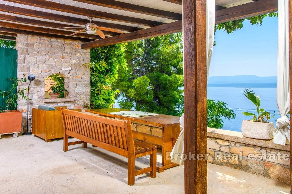 jedinstvena kamena vila na prestižnoj lokaciji s panoramskim pogledom na more - slika 12