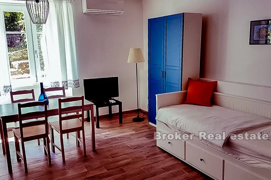 samostojeća kuća sa zemljištem, na prodaju - slika 12