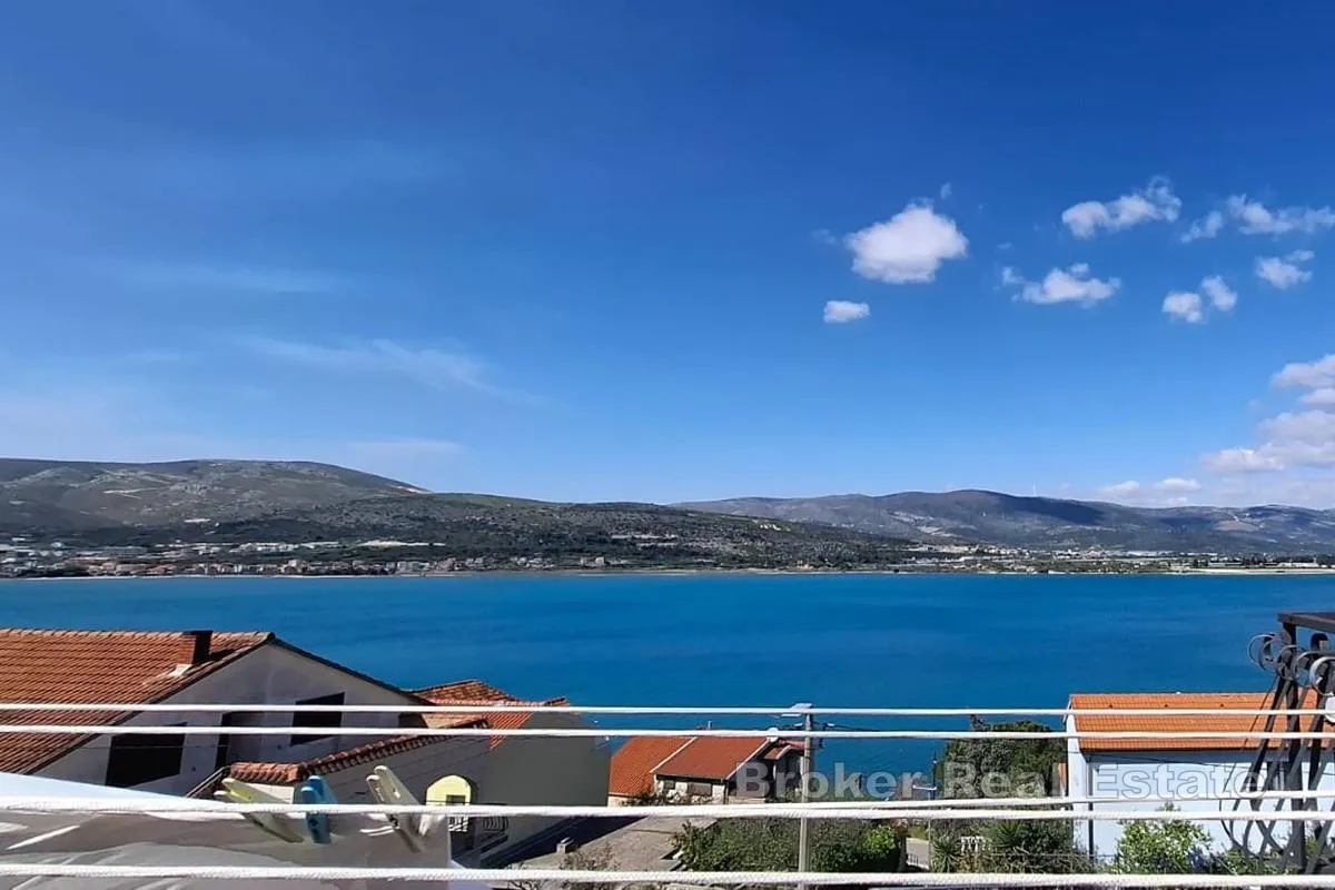 Apartmanska kuća na vrhunskoj lokaciji s pogledom na more - Trogir