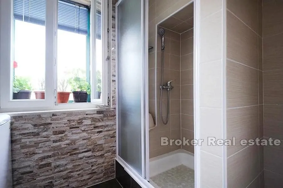 apartman u dioklecijanovoj palači - slika 11