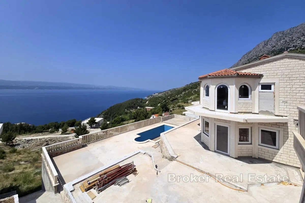panoramska kuća za renovaciju s prekrasnim pogledom na more - slika 5