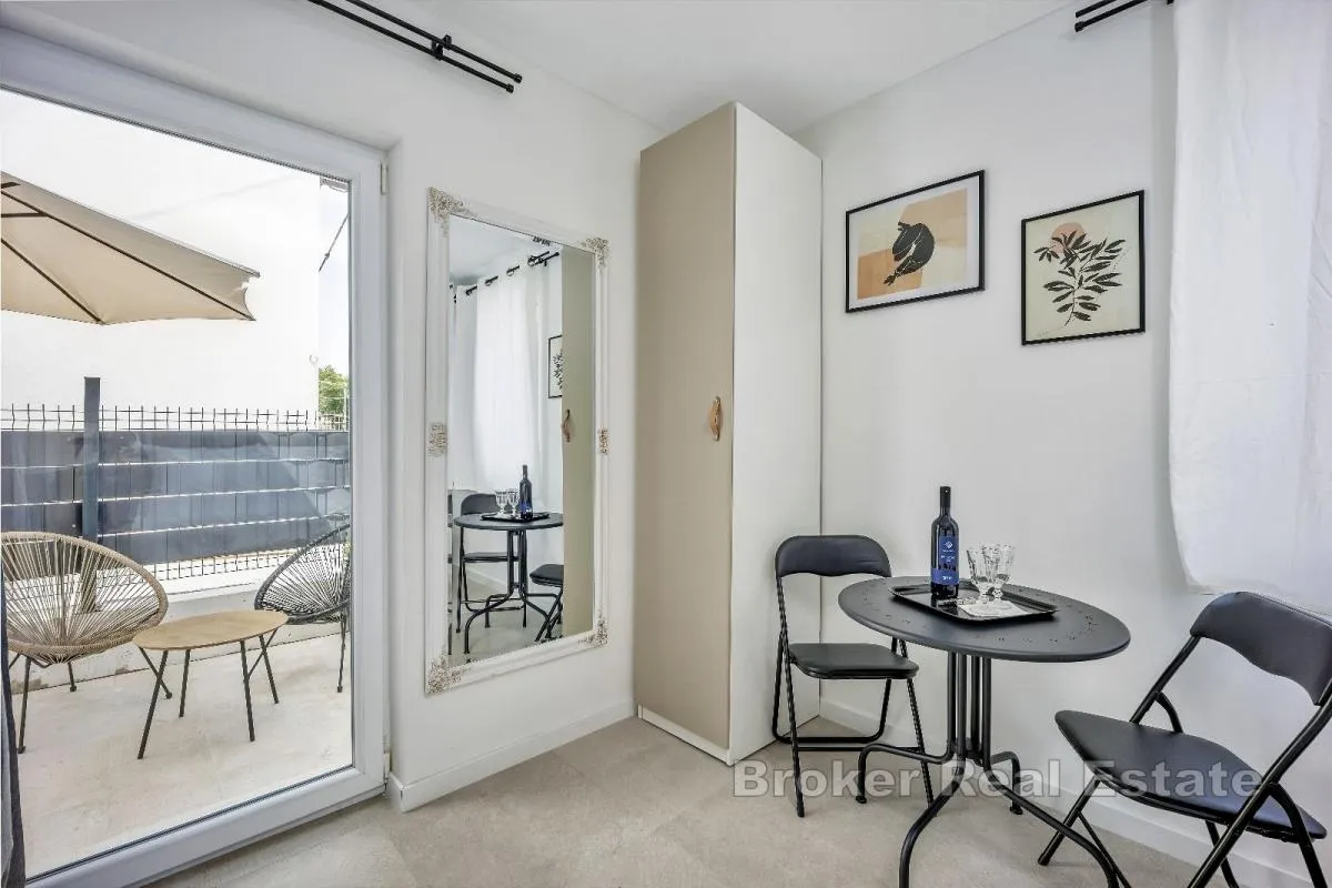 moderna apartmanska kuća s 6 jedinica na odličnoj lokaciji - slika 19