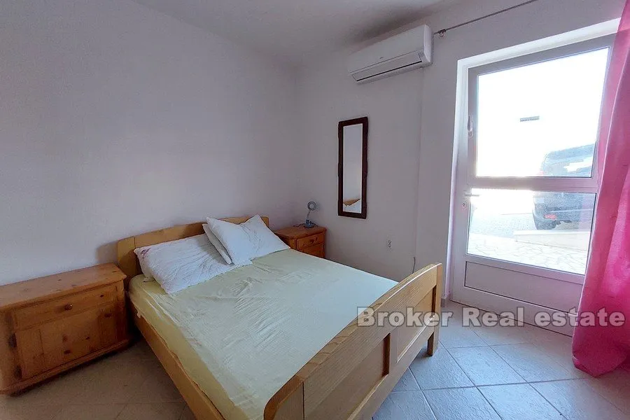 apartmanska kuća s pogledom na more - slika 10