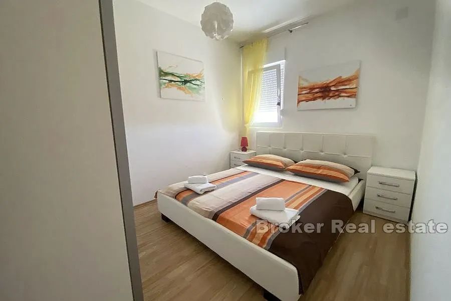 kuća s bazenom i pogledom na more - slika 11