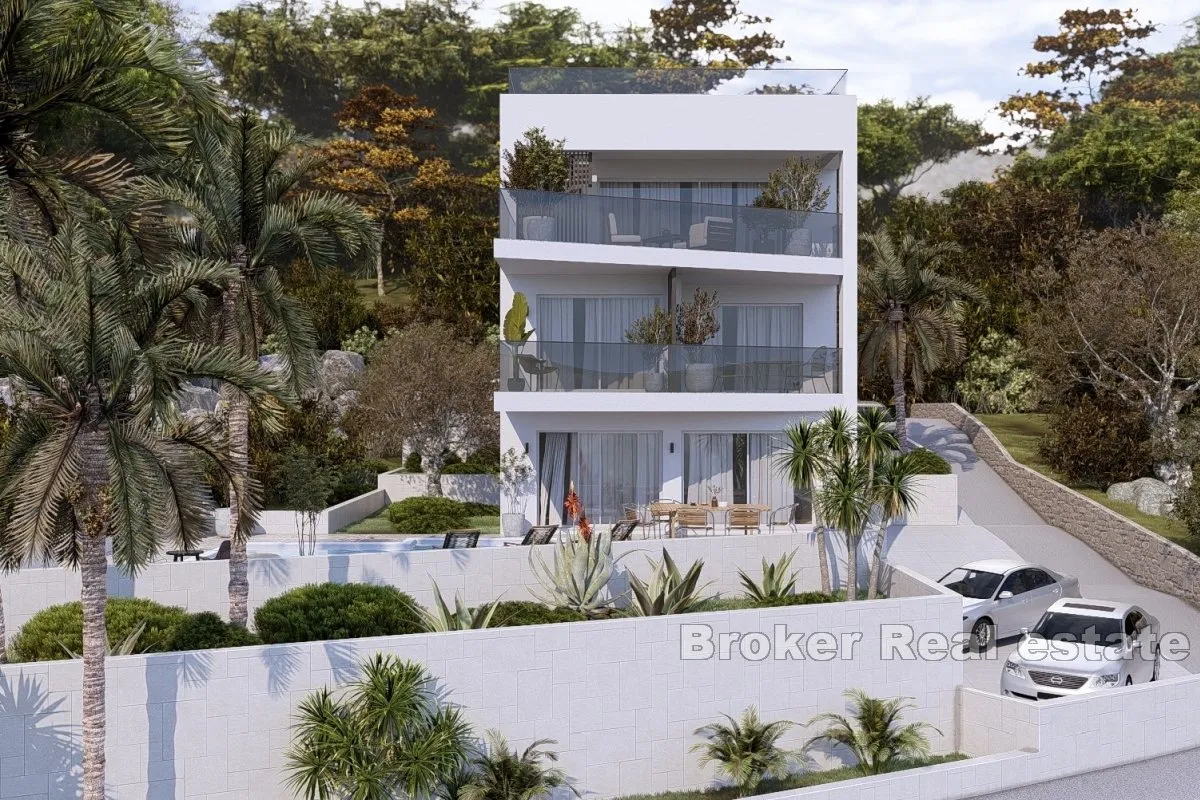Ekskluzivan penthouse s krovnom terasom u prvom redu do mora - Žedno, Trogir