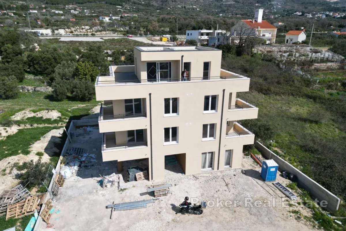 penthouse s otvorenim pogledom na more - slika 4