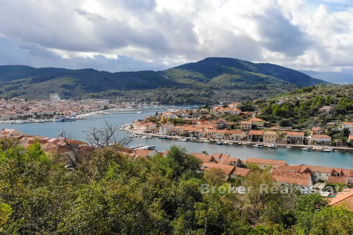 Građevinsko zemljište s otvorenim pogledom na more - Korčula