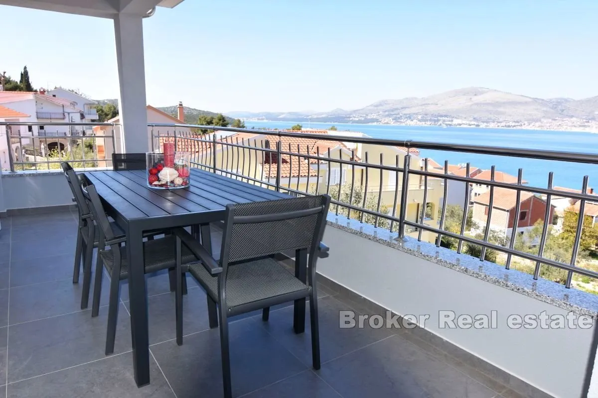Prekrasna kuća s pogledom na more - Žedno, Trogir