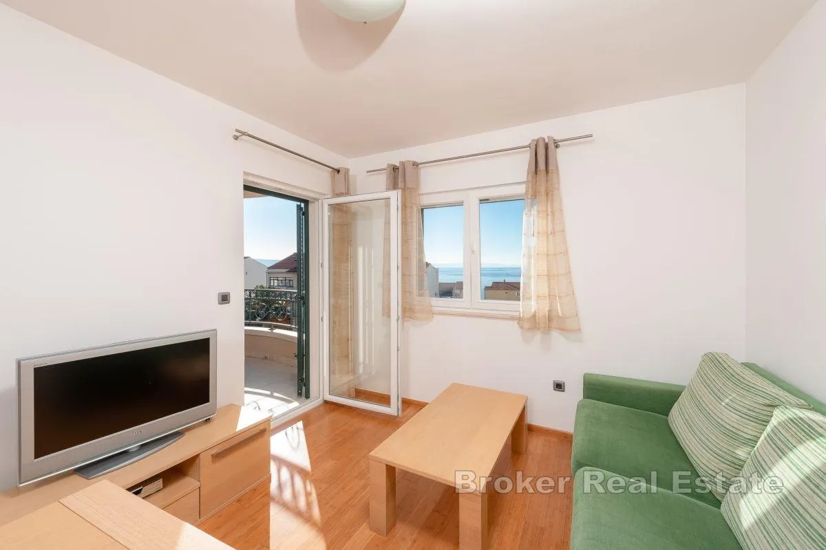 apartmanska kuća prekrasnim pogledom i blizinom mora - slika 9