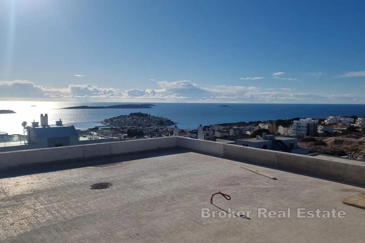 penthouse s pogledom na more - slika 12