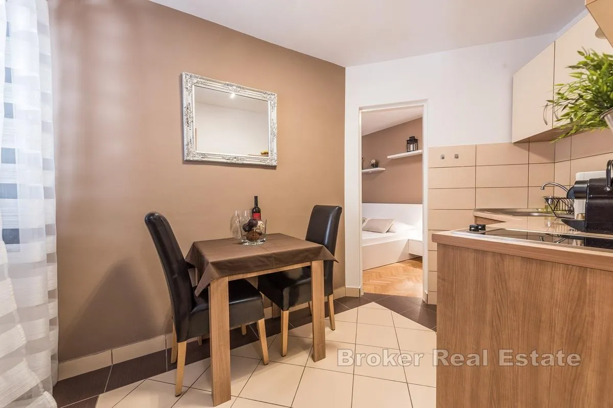 aparthotel u centru grada - slika 11