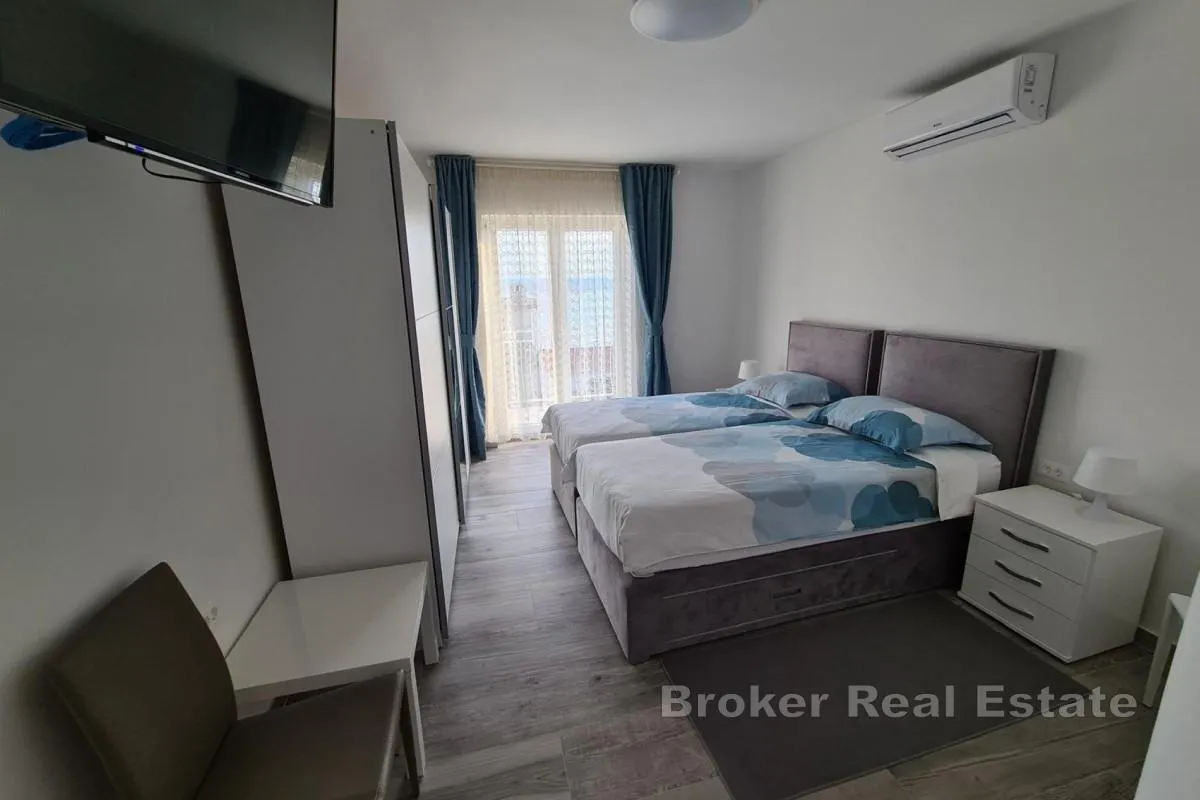 apartmanska kuća s pogledom na more - slika 4
