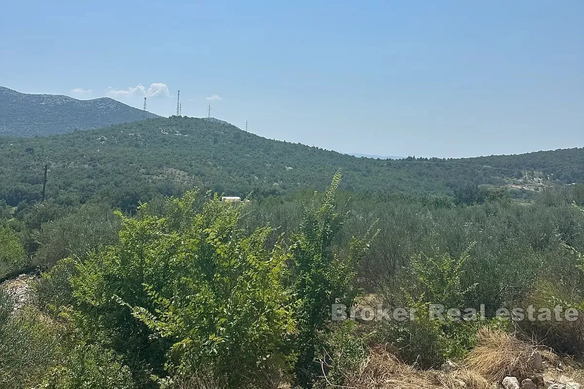 građevinsko zemljište u mirnom okruženju - slika 4