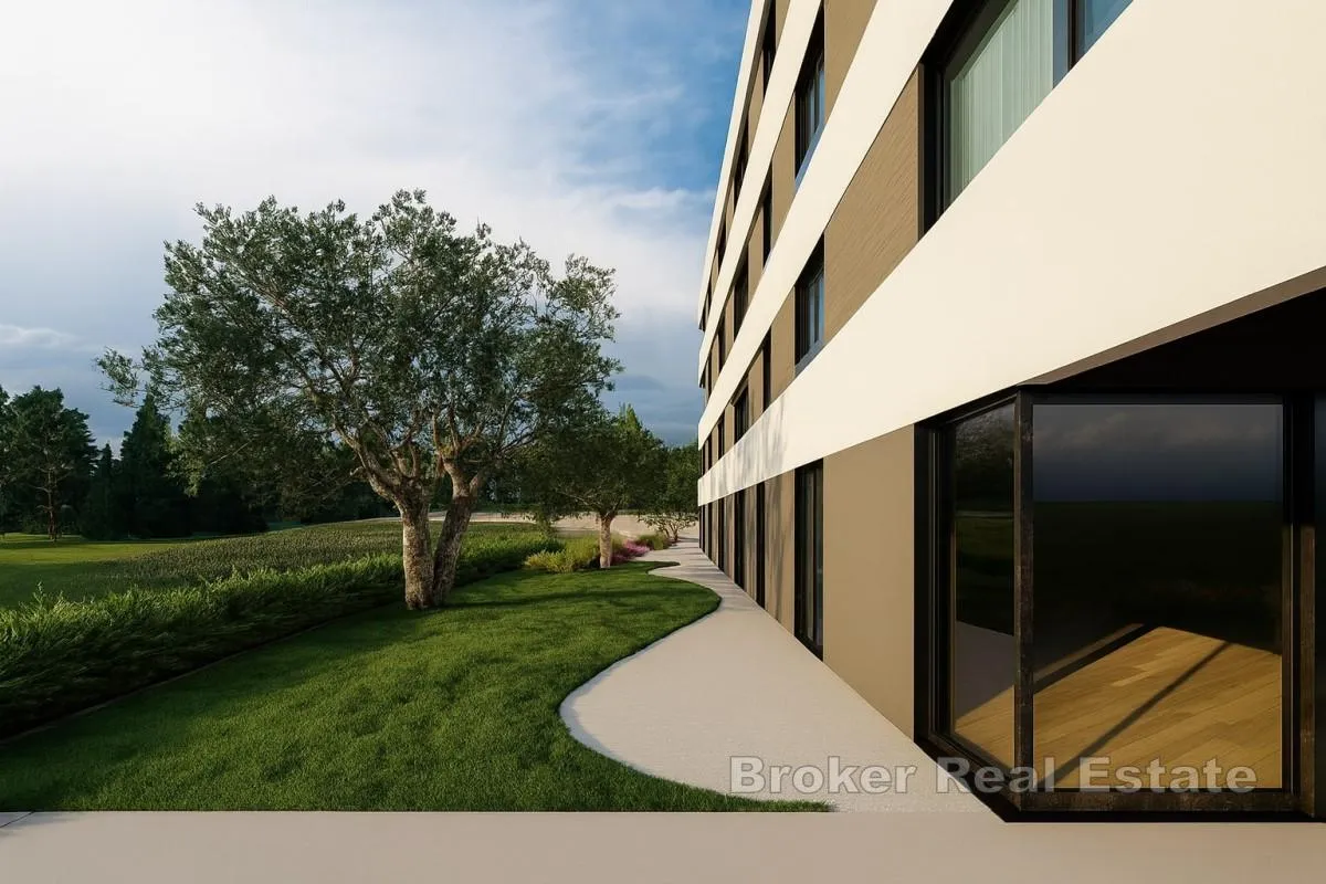 poslovni prostor s open-space zonom i kompletnim sanitarnim blokom - slika 5