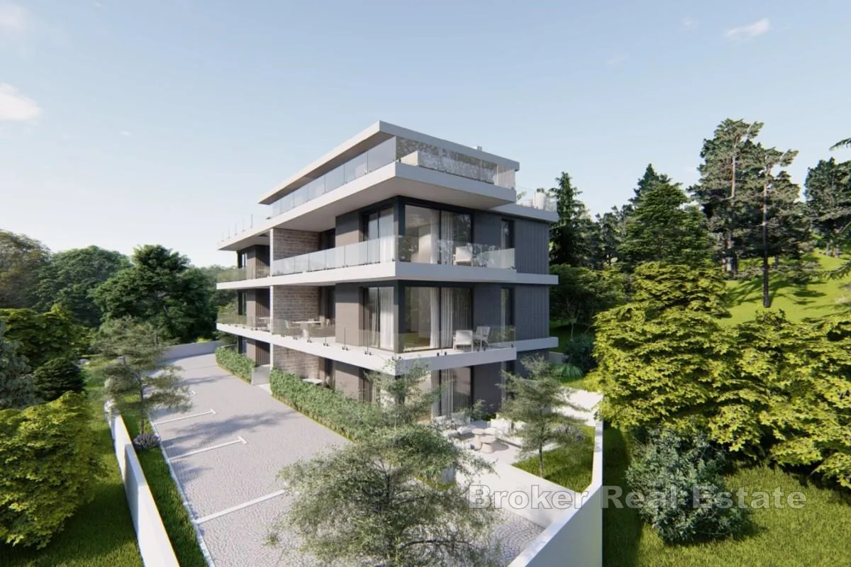 Dvosoban apartman s vrtom u blizini mora - Primošten
