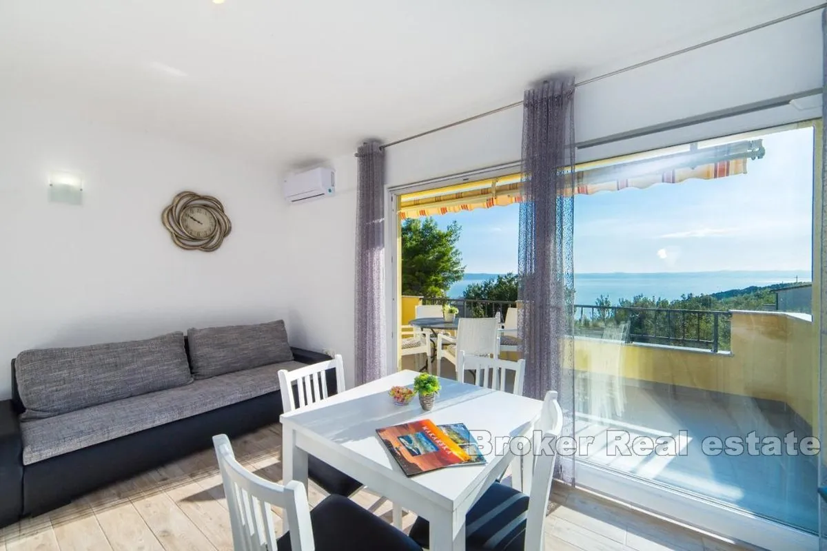 apartmanska kuća s bazenom - slika 9