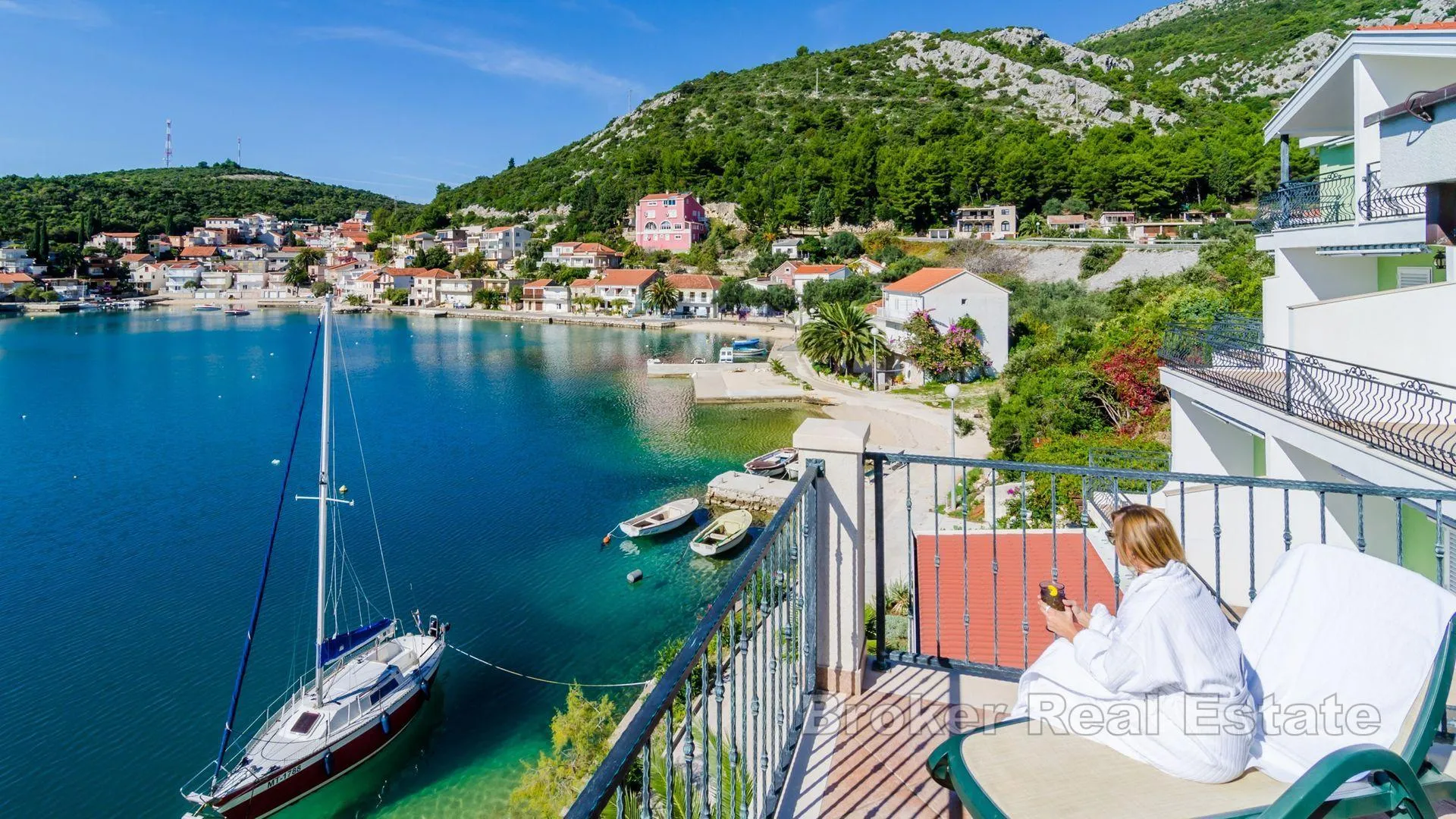 apartmanska kuća u prvom redu do mora - slika 6