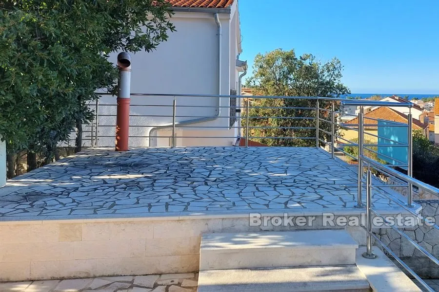 apartmanska kuća s pogledom na more - slika 5