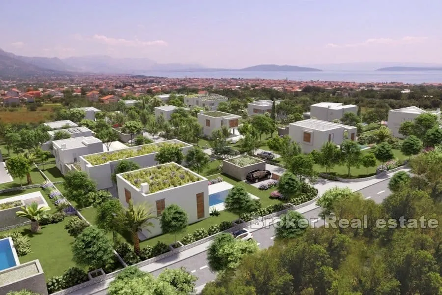 Prostrano građevinsko zemljište s projektom - Kaštel Štafilić, Kaštela