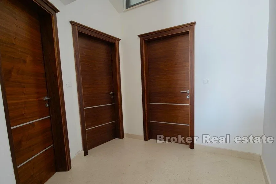 penthouse prvi red do mora - slika 10