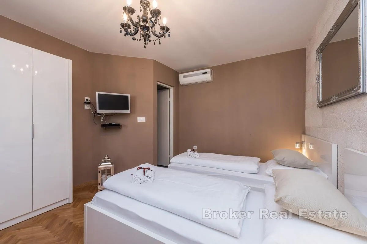 aparthotel u centru grada - slika 15