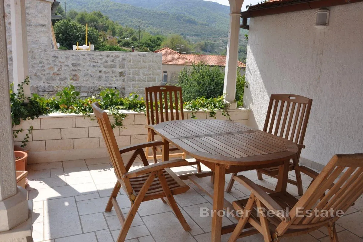 Dalmatinska kamena kuća - Hvar