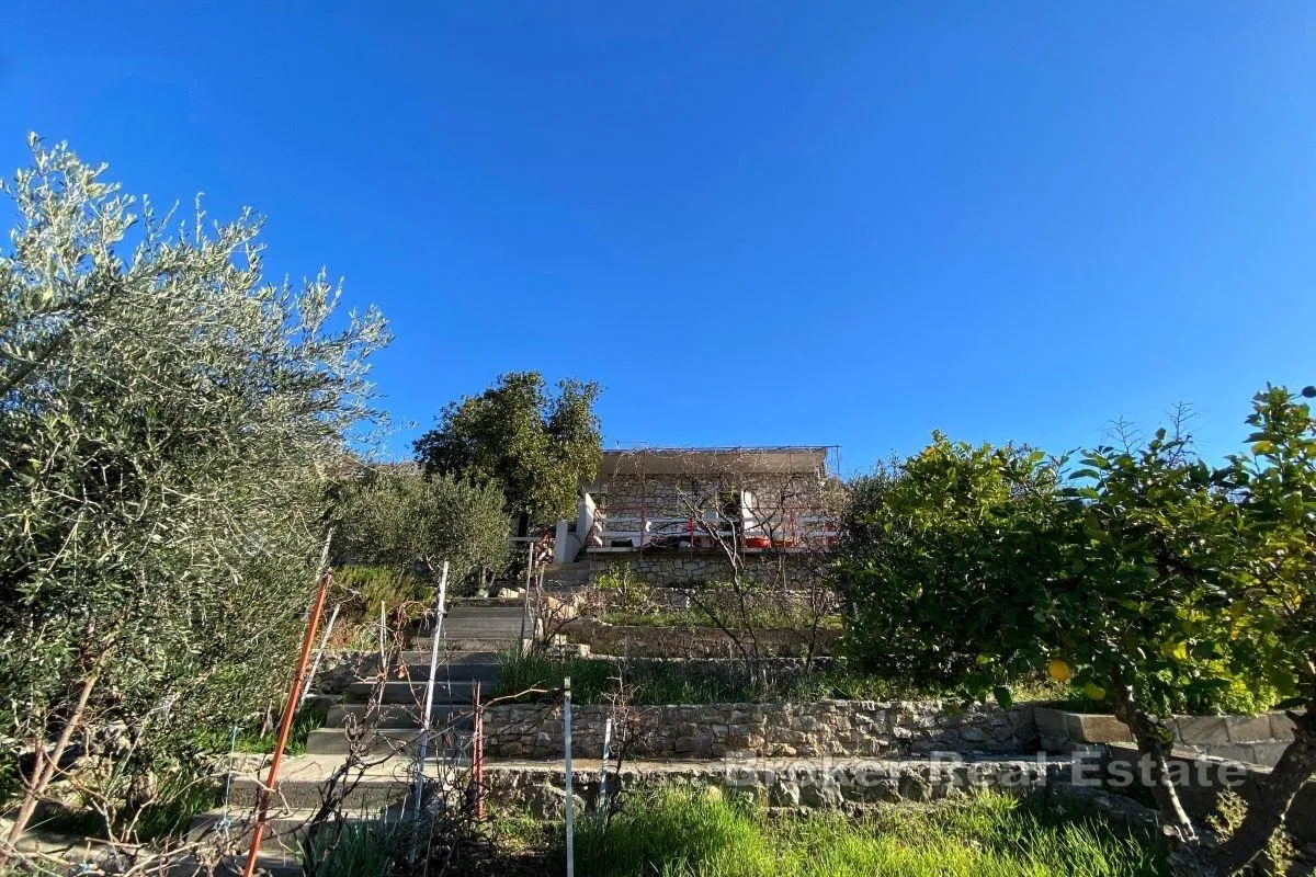 samostojeća prizemnica s otvorenim pogledom na more - slika 6
