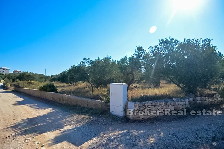građevinsko zemljište s pogledom na more - slika 4
