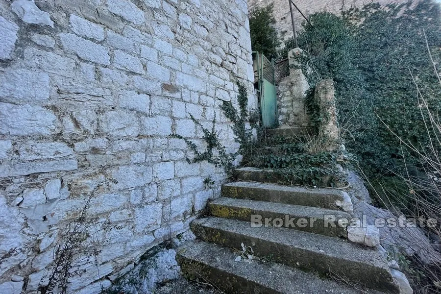 kamena kuća s pogledom na more - slika 5