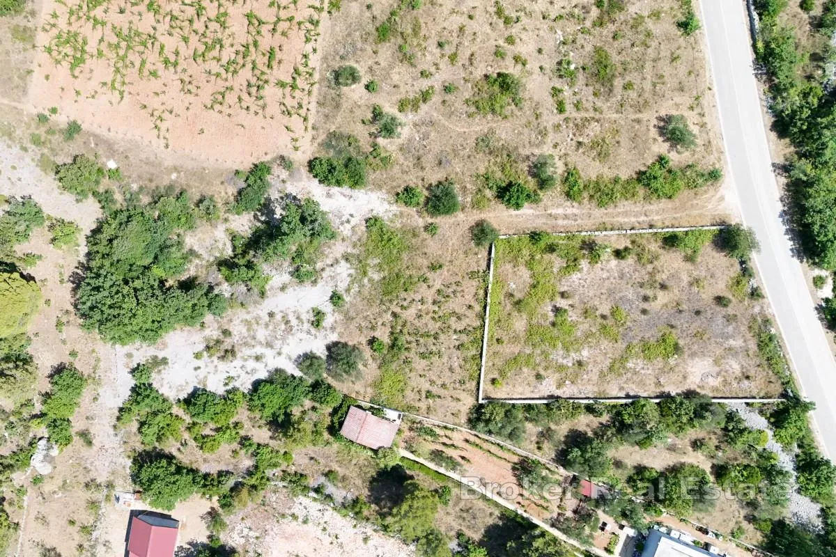 Građevinsko zemljište s idejnim projektom - Sibenik, Sibenik