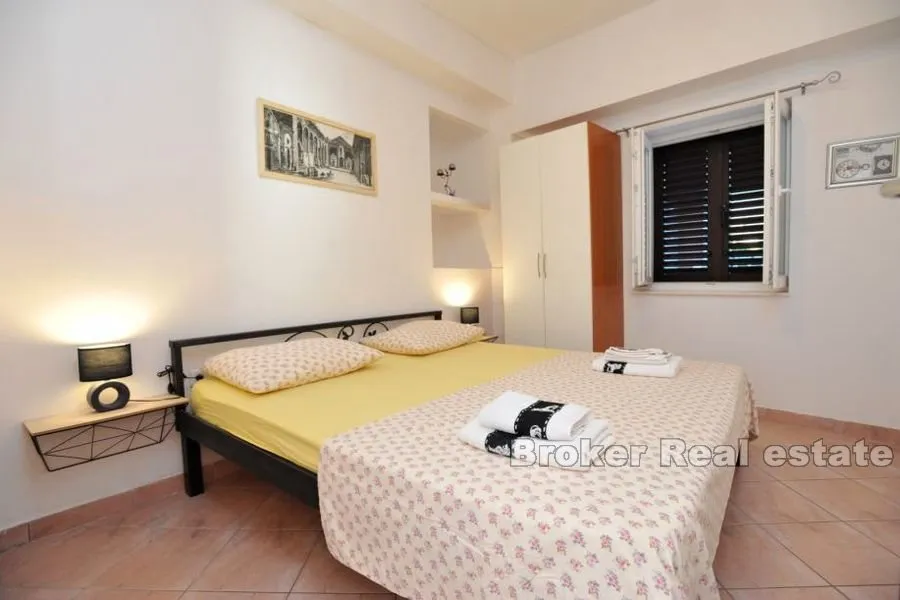 dvojna apartmanska kuća - slika 10