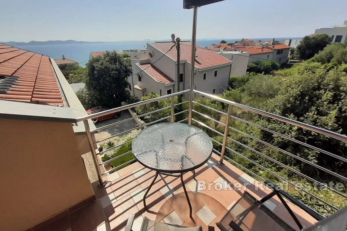 Kompletno namješten i opremljen stan - Diklo, Zadar