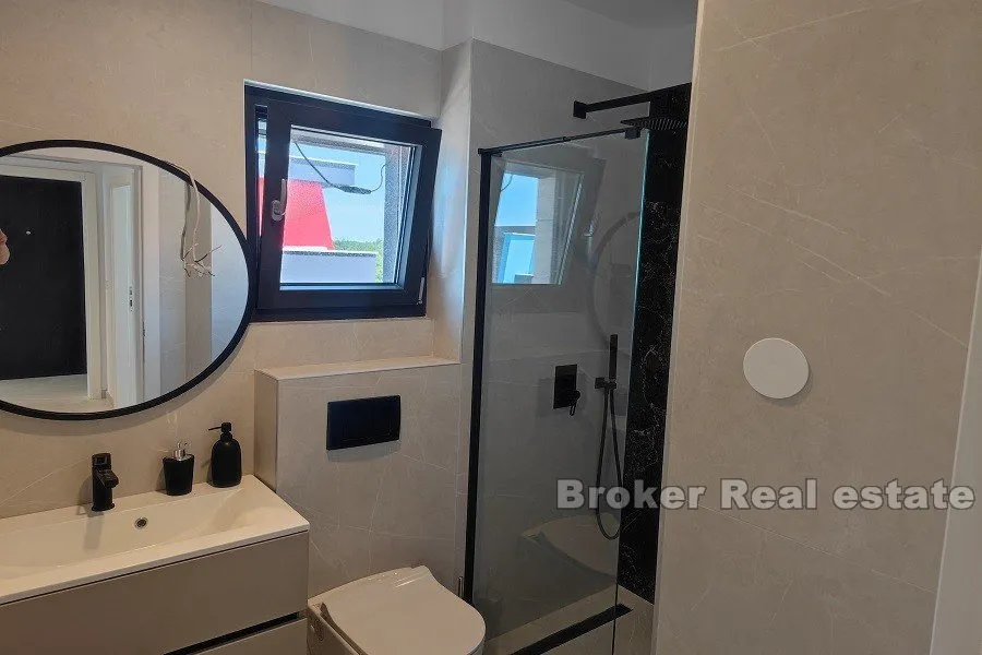 penthouse s pogledom na more - slika 10