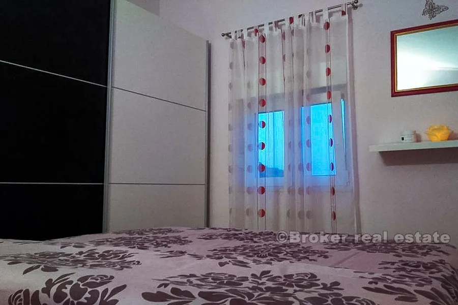 apartmanska kuća s pogledom na more, prodaja - slika 11