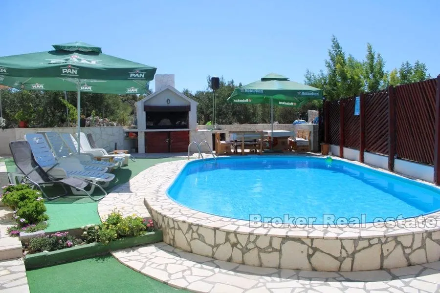 apartmanska kuća s pogledom na more - slika 3