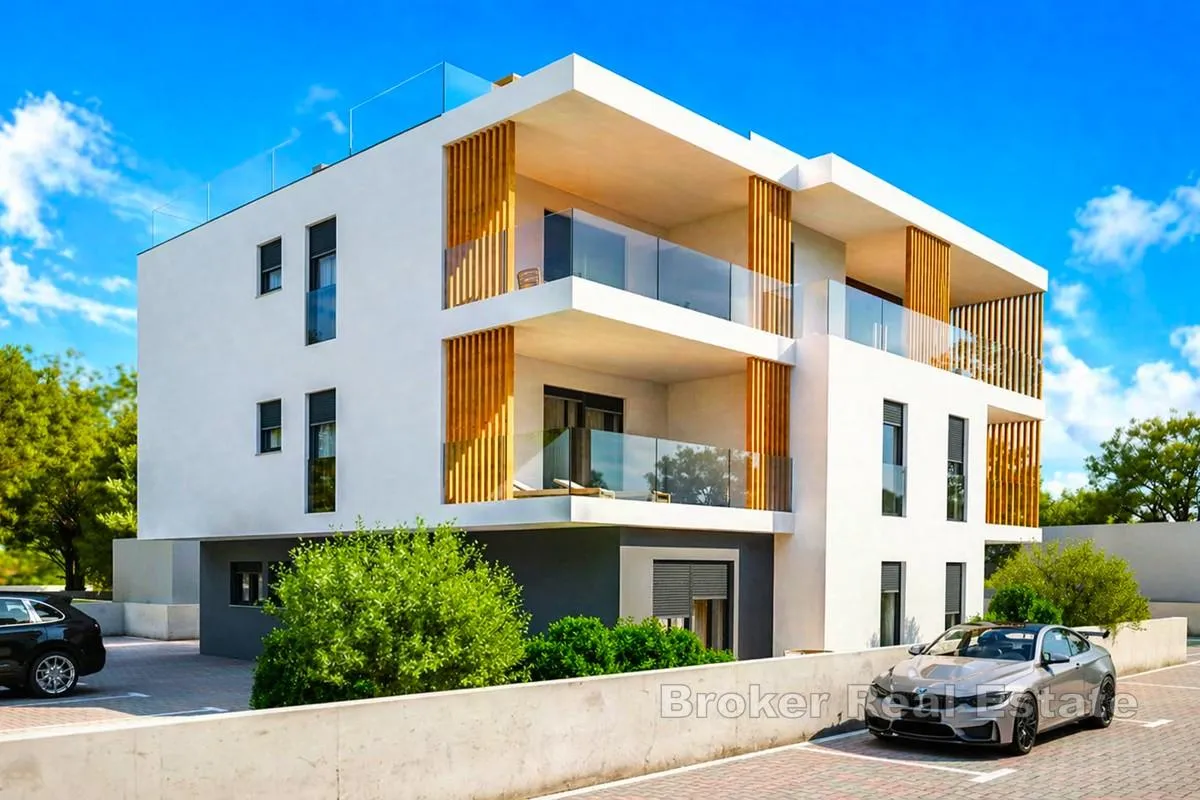moderan apartman s krovnom terasom - slika 5
