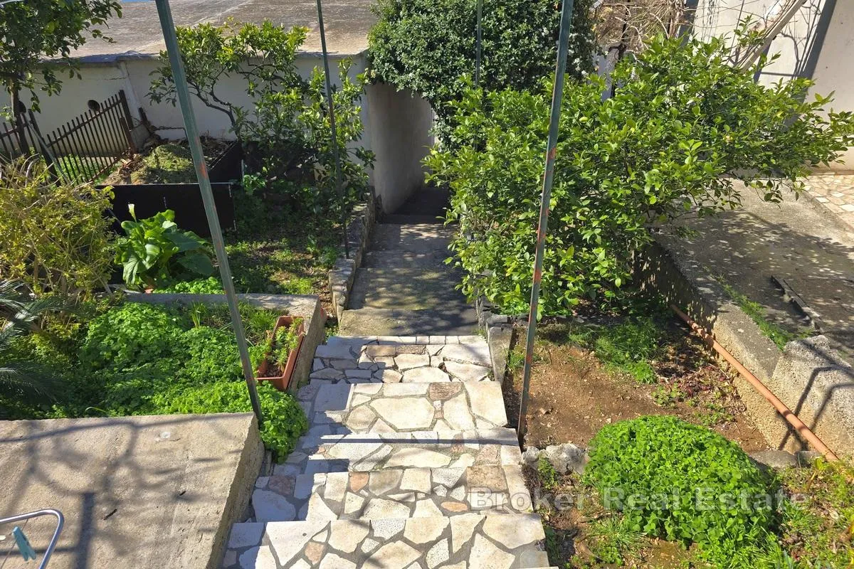 apartmanska kuća s pogledom na more - slika 11
